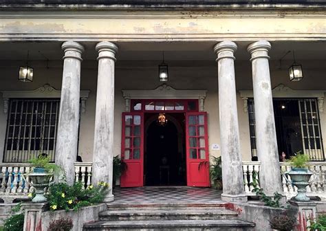 The Story of the Ledesmas' The Mansion in Silay .